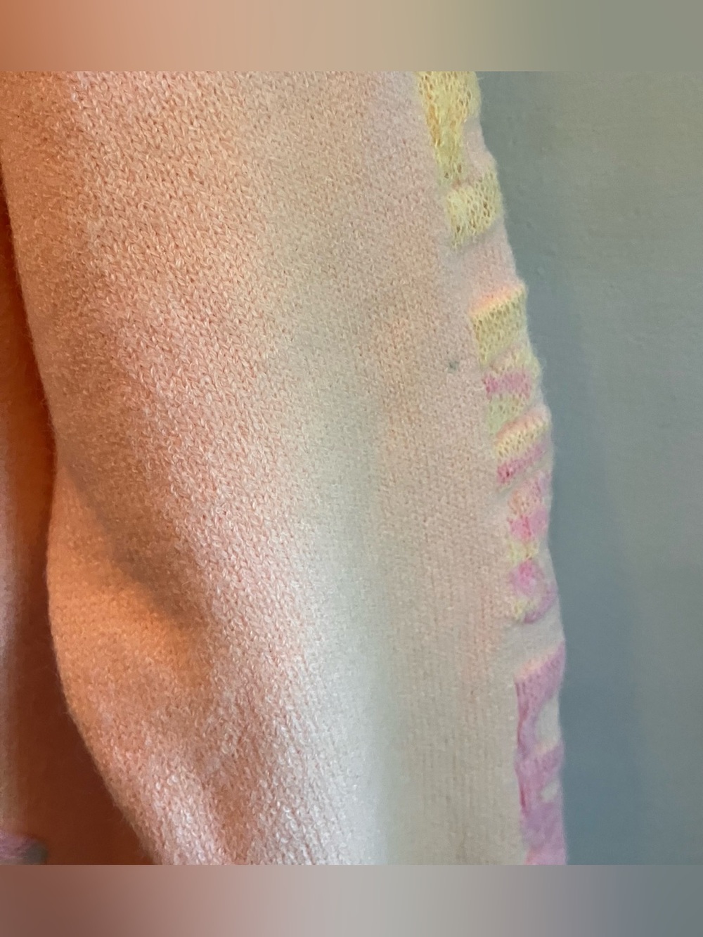 Aelfric Eden Pink Pastel Graphic Crewneck Sweater with Dinosaur and Stars NWT L - Picture 5 of 8